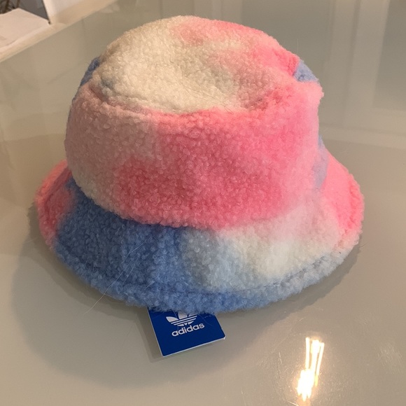 Adidas multi colour bucket hat O/S - Picture 2 of 5